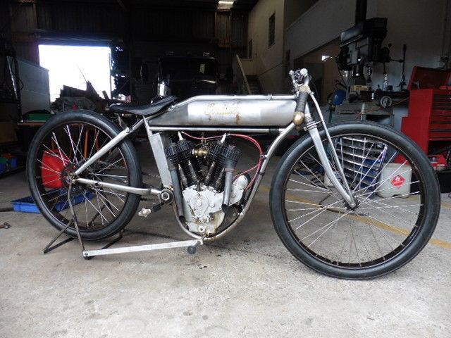 Indian ,1916 Board RACER,REPLICA.