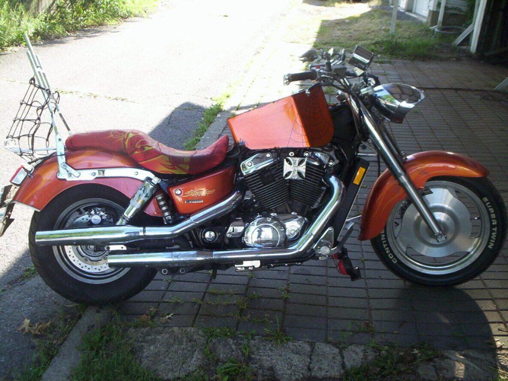 2005 Honda Shadow Sabre 1100 Vt1100c2 Motorcycle Custom