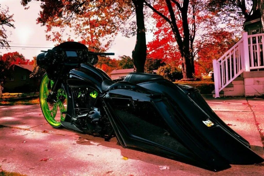 2011 Harley-Davidson Custom Big Wheel Bagger
