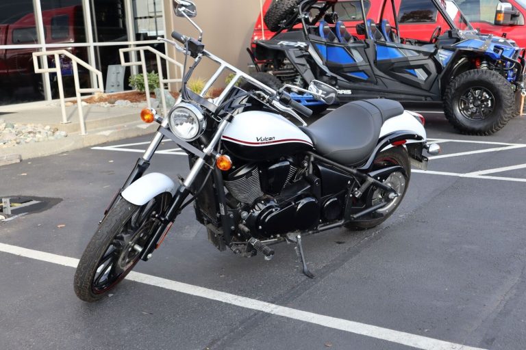 2013 Kawasaki Vulcan 900 Custom for sale